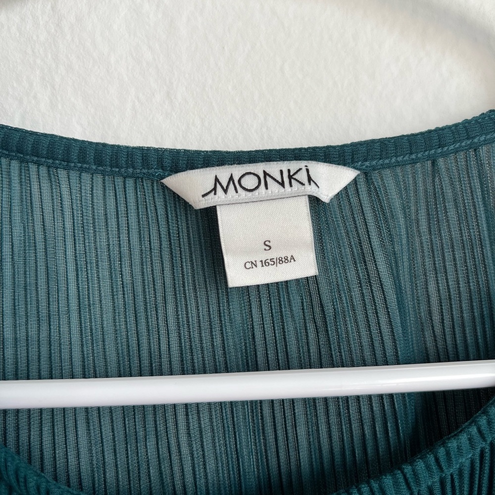 Monki Ribbed Shirt - Picture 3 of 4